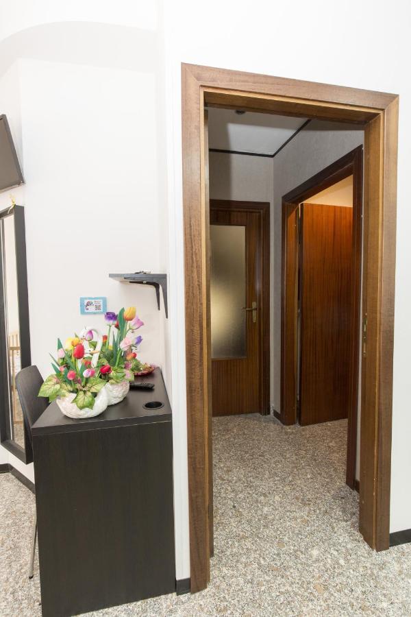45m² 1 slaapkamer, 1 privé badkamer Appartement in Monticelli Ascoli Piceno Buitenkant foto