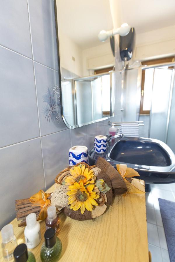 45m² 1 slaapkamer, 1 privé badkamer Appartement in Monticelli Ascoli Piceno Buitenkant foto